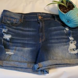 Maurices destressed cuffed Shorts